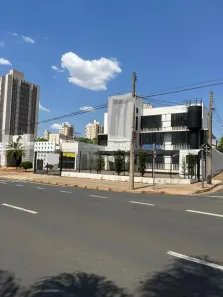 Prédio Comercial para alugar, 800m² no Centro, São José do Rio Preto