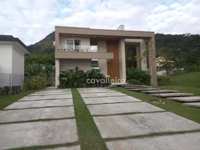 Casa de Condomínio com 5 Quartos à venda, 302m² no Ubatiba, Maricá
