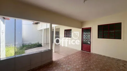 Casa com 2 Quartos à venda, 169m² no Vila Santa Isabel, Anápolis