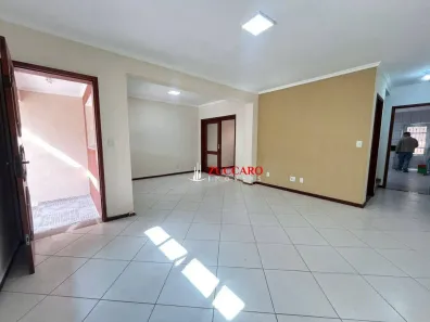Sobrado com 3 Quartos à venda, 130m² no Vila Galvão, Guarulhos