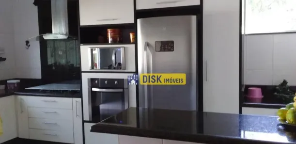 Sobrado com 3 Quartos à venda, 271m² no Baeta Neves, São Bernardo do Campo