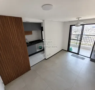 Apartamento com 2 Quartos para alugar, 51m² no São Pedro, Osasco