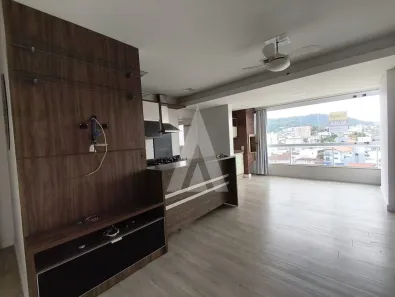 Apartamento com 2 Quartos para alugar, 70m² no Bom Retiro, Joinville