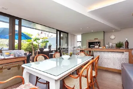 Cobertura com 3 Quartos para alugar, 217m² no Petrópolis, Porto Alegre