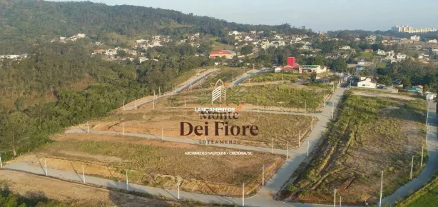Lote/Terreno à venda, 360m² no Archimedes Naspolini, Criciúma