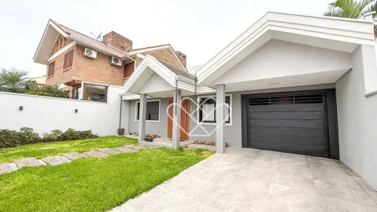 Casa com 3 Quartos para venda ou aluguel, 230m² no Dom Feliciano, Gravataí