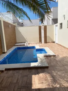 Casa de Condomínio com 3 Quartos para alugar, 190m² no Jardim Inconfidência, Uberlândia