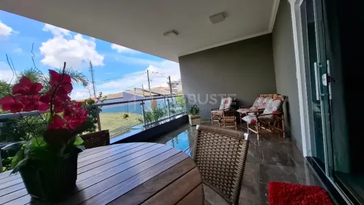 Sobrado com 4 Quartos à venda, 242m² no Jardim Regina, Botucatu