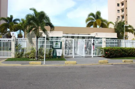 Apartamento com 3 Quartos para alugar, 75m² no Luzia, Aracaju