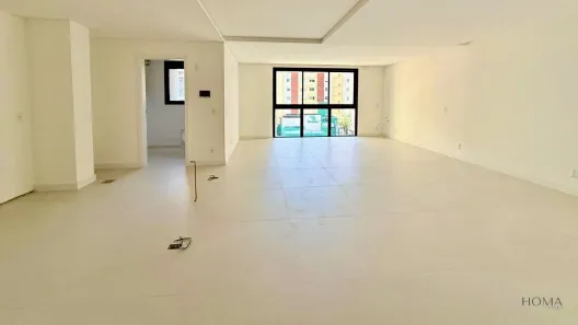 Apartamento com 3 Quartos à venda, 154m² no Centro, Florianópolis