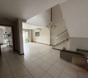 Casa com 4 Quartos à venda, 264m² no Colina de Laranjeiras, Serra