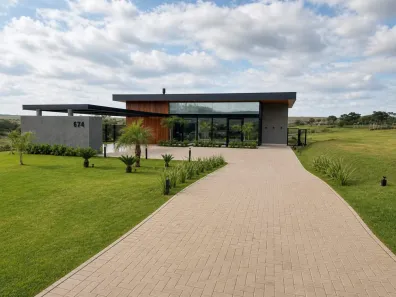 Casa de Condomínio com 4 Quartos à venda, 300m² no Ecovillas do Lago, Sertanópolis