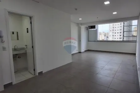 Sala Comercial à venda, 38m² no Vila Pedro Moreira, Guarulhos