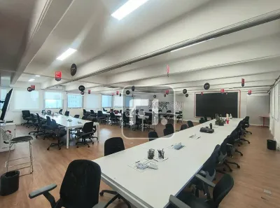 Sala Comercial à venda, 250m² no Cerqueira César, São Paulo