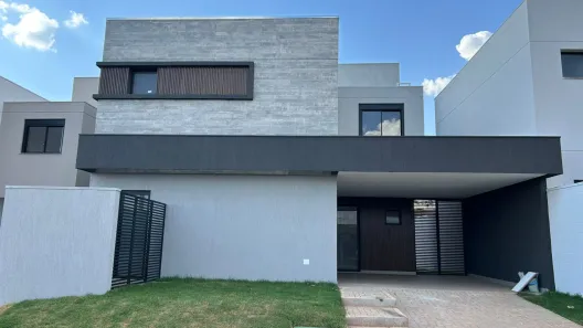 Casa de Condomínio com 4 Quartos à venda, 150m² no Jardins Berlim, Senador Canedo