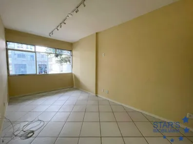 Apartamento com 2 Quartos para alugar, 75m² no Laranjeiras, Rio de Janeiro