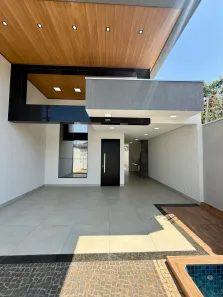 Casa com 3 Quartos à venda, 160m² no Plano Diretor Sul, Palmas