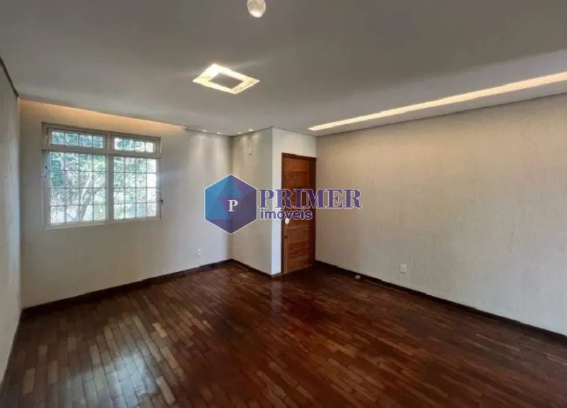 Casa com 4 quartos — São Bento, Belo Horizonte