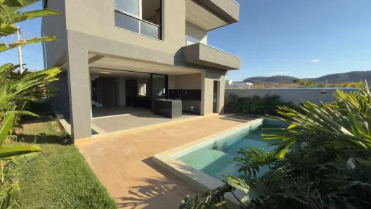 Casa de Condomínio com 3 Quartos à venda, 240m² no Residencial Terras Alphaville, Montes Claros