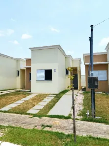 Casa de Condomínio com 2 Quartos para alugar, 127m² no Parque Geórgia, Cuiabá
