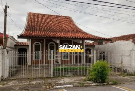 Casa com 4 Quartos à venda, 140m² no Centro, Pindamonhangaba