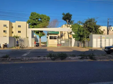 Apartamento com 3 Quartos para alugar, 56m² no Vale Quem Tem, Teresina