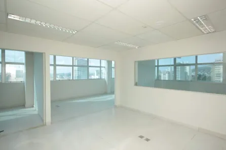 Imóvel Comercial para alugar, 200m² no Santa Efigênia, Belo Horizonte