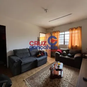 Casa com 2 Quartos à venda, 116m² no Parque Universitário, Rio Claro