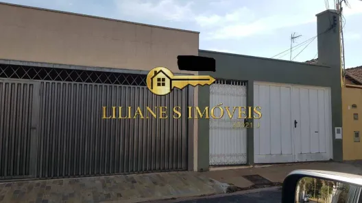 Casa com 5 Quartos à venda, 340m² no Centro, Araraquara