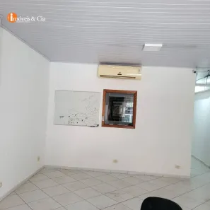 Sala Comercial para alugar, 130m² no Vila Thais, Atibaia