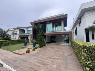 Casa de Condomínio com 4 Quartos à venda, 420m² no Jardins Madri, Goiânia