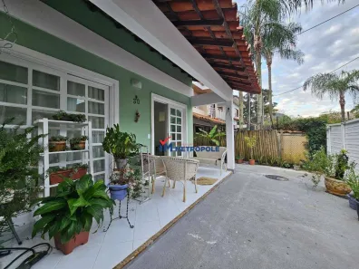 Casa de Condomínio com 4 Quartos à venda, 108m² no Vargem Pequena, Rio de Janeiro