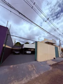 Casa com 4 Quartos para alugar, 170m² no Areão, Cuiabá