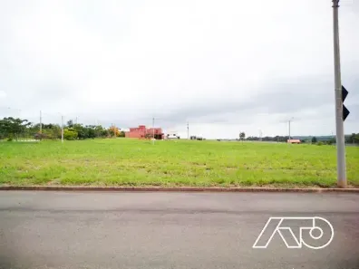 Lote/Terreno à venda, 300m² no Residencial Fazenda Pinheirinho, Rio das Pedras
