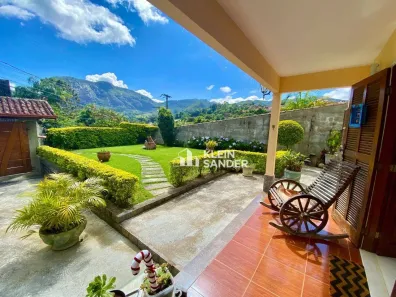Casa com 6 Quartos à venda, 200m² no Cônego, Nova Friburgo