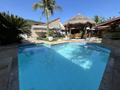 Casa com 3 Quartos à venda, 179m² no Itaipu, Niterói