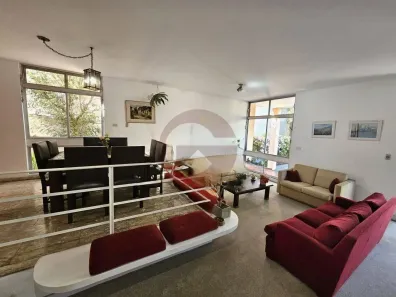 Sobrado com 5 Quartos à venda, 295m² no Jardim Leonor, São Paulo
