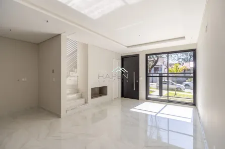 Sobrado com 3 Quartos à venda, 184m² no Água Verde, Curitiba