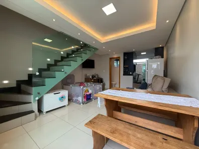 Sobrado com 2 Quartos à venda, 59m² no Copacabana, Belo Horizonte