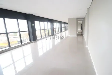 Sala Comercial para alugar, 176m² no Centro, Londrina