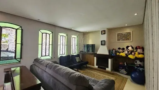 Sobrado com 3 Quartos à venda, 251m² no Pinheirinho, Santo André