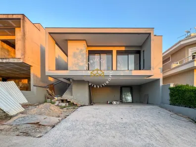 Casa de Condomínio com 3 Quartos à venda, 250m² no Swiss Park, Campinas