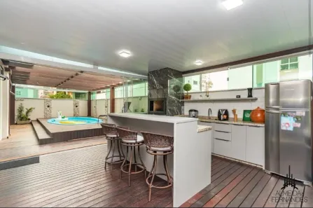 Apartamento com 3 Quartos à venda, 186m² no Pioneiros, Balneário Camboriú