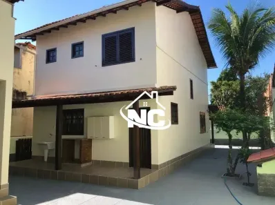 Casa com 4 Quartos à venda, 230m² no Piratininga, Niterói