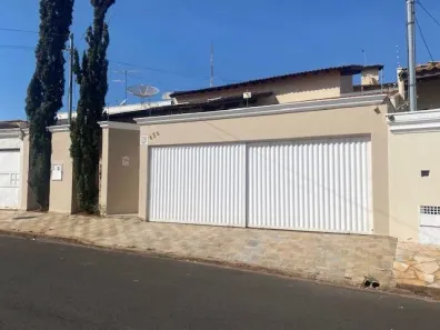 Casa com 3 Quartos à venda, 175m² no Loteamento Reserva Ushuaia, Uberaba