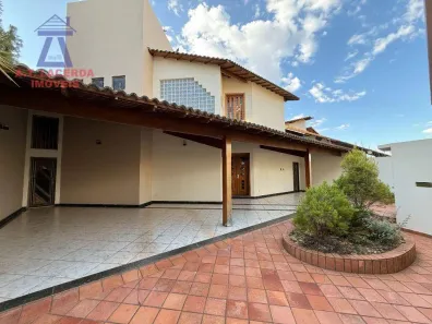 Casa com 4 Quartos à venda, 400m² no Morada do Sol, Montes Claros