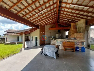 Fazenda/Sítio com 4 Quartos à venda, 286m² no Parque Residencial Tancredi, Americana