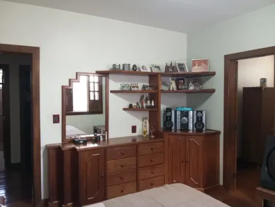 Casa com 4 Quartos à venda, 360m² no Todos os Santos, Montes Claros