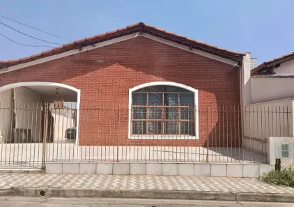 Casa com 2 Quartos à venda, 173m² no Vila Elza, Sorocaba