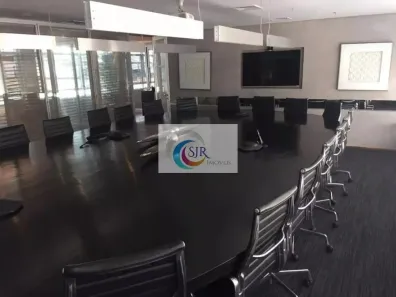 Sala Comercial para alugar, 200m² no Vila Olímpia, São Paulo